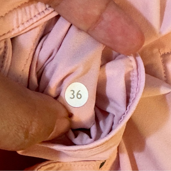 lululemon athletica Men's Light Pink Athletic Shorts
L-156 - Picture 3 of 5